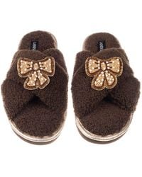 Laines London - Neutrals Neutral Boucle Slippers With & Pearl Beaded Pretty Bow Brooches - Lyst
