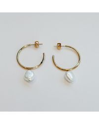 Cier - Baroque Pearl Hoop Earrings - Lyst