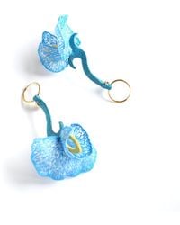 Nana Watanabe - Fragrant Vines Petal-Like Embroidered Earrings - Lyst