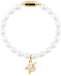 My Little Nature - Freshwater Pearls Bridal Bracelet With Flower And Magnetic Clasp - Lyst