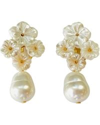 The Pink Reef - Floral Cluster With Mother Of Pearl Drop - Lyst