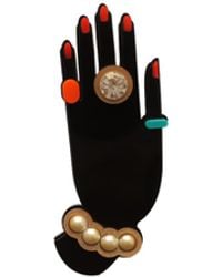 Gissa Bicalho - Handmade Acrylic Brooch Hand - Lyst