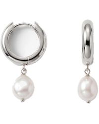 Elk & Bloom - Chunky Freshwater Pearl Hoops - Lyst