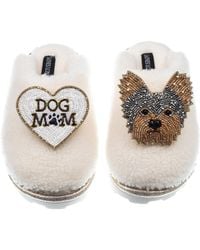 Laines London - Teddy Closed Toe Slippers With Minnie The Yorkie & Dog Mum Mom Brooches - Lyst
