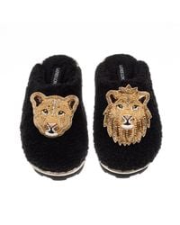 Laines London - Teddy Closed Toe Slippers With Lion & Lioness Brooches - Lyst