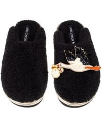 Laines London - Teddy Closed Toe Slippers With New Baby Stork Brooches - Lyst