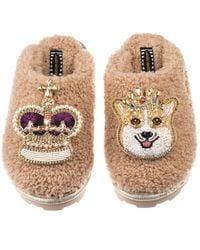 Laines London - Teddy Towelling Closed Toe Slippers With Sandy The Corgi & Royal Crown Brooches - Lyst