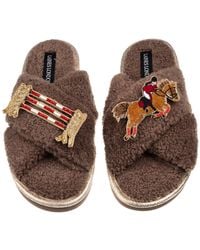 Laines London - Neutrals Laines Neutral Boucle Slippers With Show Jumper Brooches - Lyst