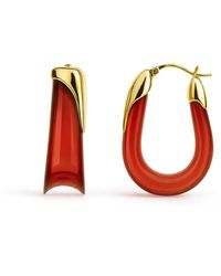 Gold & Honey - Garnet Sculpted U Lucite Birthstone Hoop Earrings - Lyst