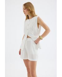 Monlicia - Velina Single Pleat Mini Shorts - Lyst