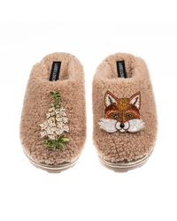 Laines London - Neutrals Teddy Closed Toe Slippers With Fox & Foxglove Brooches - Lyst