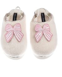 Laines London - Neutrals Flatform Cloud Closed Toe Slippers With Stripe Bow Brooches - Lyst