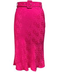Lavaand - The Christina Belted Satin Midi Skirt In Pink Daisy - Lyst