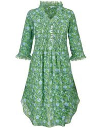 At Last - Annabel Cotton Tunic In With White & Blue Flower - Lyst