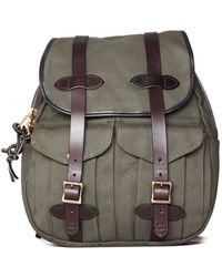 Filson Cotton Oil Finish Rucksack in 