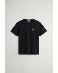 Woolrich - T-Shirt Van Puur Katoen Met Logo Zwart Grootte - Lyst