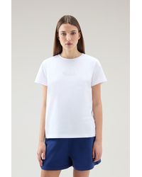 Woolrich - Pure Cotton T-shirt With An Embroidered Logo - Lyst