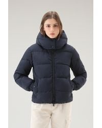 Woolrich - Quilted Down Jacket In Eco Taslan Nylon With Detachable Hood Beige - Lyst