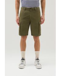 Woolrich - Garment-dyed Cargo Short In Pure Cotton - Lyst