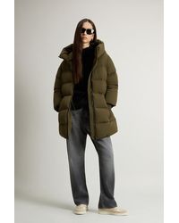 Woolrich - Cloud-Donsjack Van Elastisch Nylon Met Matte Afwerking Groen Grootte - Lyst