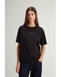 Woolrich - T-Shirt Van Zuiver Pima-Katoen Zwart Grootte - Lyst