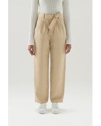 Woolrich - Belted Pants In Viscose Linen Blend Feather Beige - Lyst