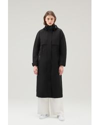 Woolrich - Waterproof Parka In Light Stretch Fabric With A Detachable Hood - Lyst
