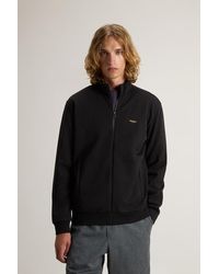 Woolrich - Herren Sweatshirt Mit Reißverschluss Und Hohem Kragen Aus Baumwoll-Interlock-Mix Mit Logo Schwarz Größe - Lyst