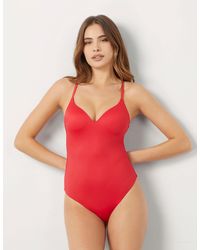 Yamamay - Costume intero rosso con coppe leggermente imbottite Essentials - Lyst