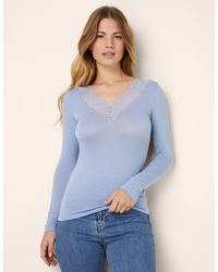 Yamamay - Maglia scollo a V Basic in TM Modal e lana con pizzo - Lyst