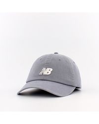 black new balance hat