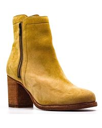 addie double zip frye