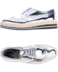 stringate prada donna