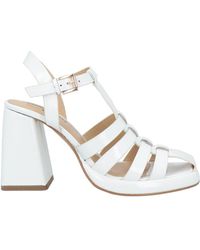 Emanuélle Vee - Sandals - Lyst
