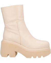 Paloma Barceló - Leonor Ivory Ankle Boots Leather - Lyst