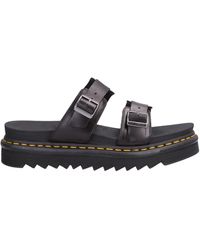 claquette doc martens