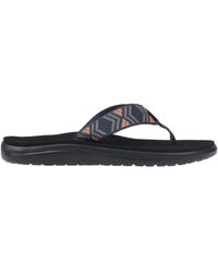 teva men's flip flops clearance