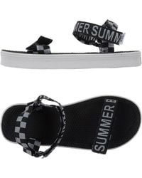 Vans Flat sandals for Women - Up to 46 