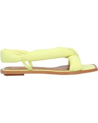 Vicenza Toe Post Sandals - Yellow