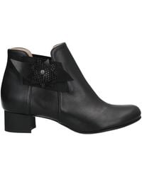 Stele - Stiefelette - Lyst