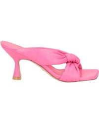 Stuart Weitzman - Sandals - Lyst