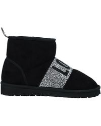 love moschino moon boots sale