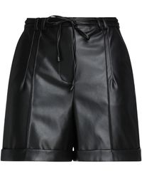 Shorts e bermudaPatrizia Pepe in Materiale sintetico di colore Nero Donna Abbigliamento da Shorts da Pantaloncini lunghi e al ginocchio 