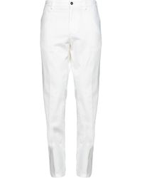 Pantaloni casual, eleganti e chino da uomo di Navigare a partire da 39 €