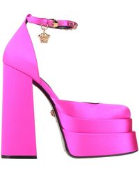 Versace - Pumps - Lyst