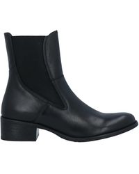 Romeo Gigli Ankle Boots - Black