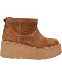 Stele - Stiefelette - Lyst