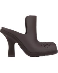 Burberry - Mules & Zoccoli - Lyst