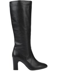 unisa chelsea boots
