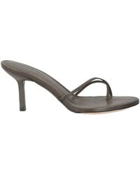ARMARIUM - Dark Thong Sandal Leather - Lyst
